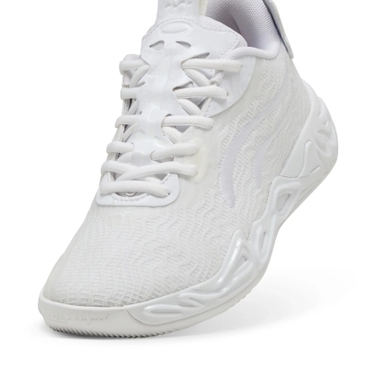 Chaussures MB.04 Low Puma Blanches Junior - Espace-Handball.com